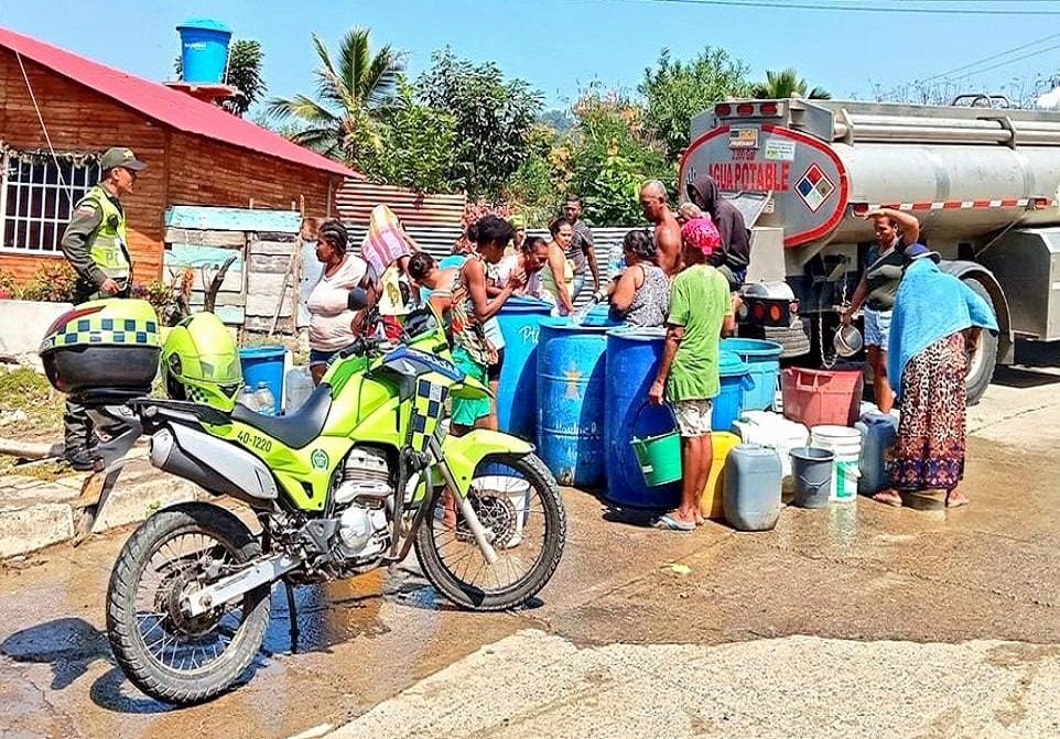 Más de 1.000 familias han resultado beneficiadas con la llegada del camión cisterna.